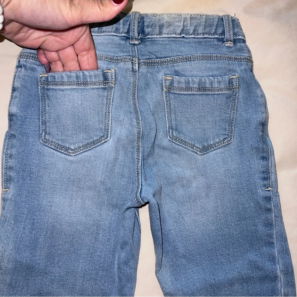Old Navy Girl’s Light Blue Boyfriend Jeans with‎ Star Detail Size 4T